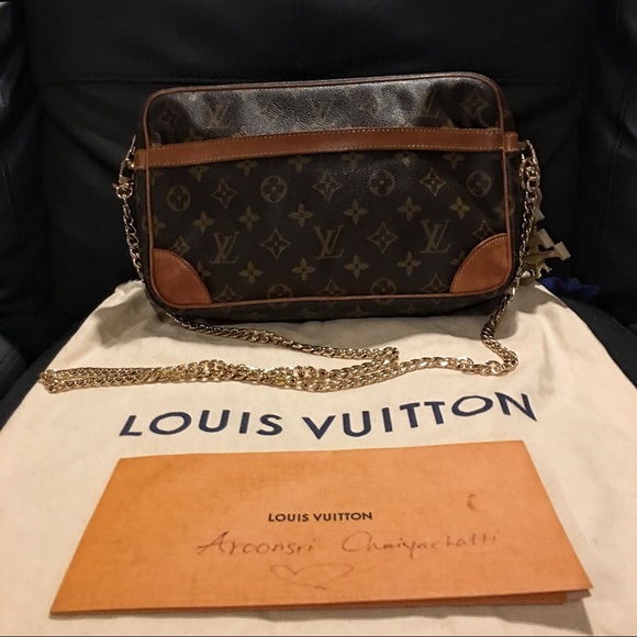 🍒Authentic Compiegne 26 converted to crossbody - Picture 6 of 8